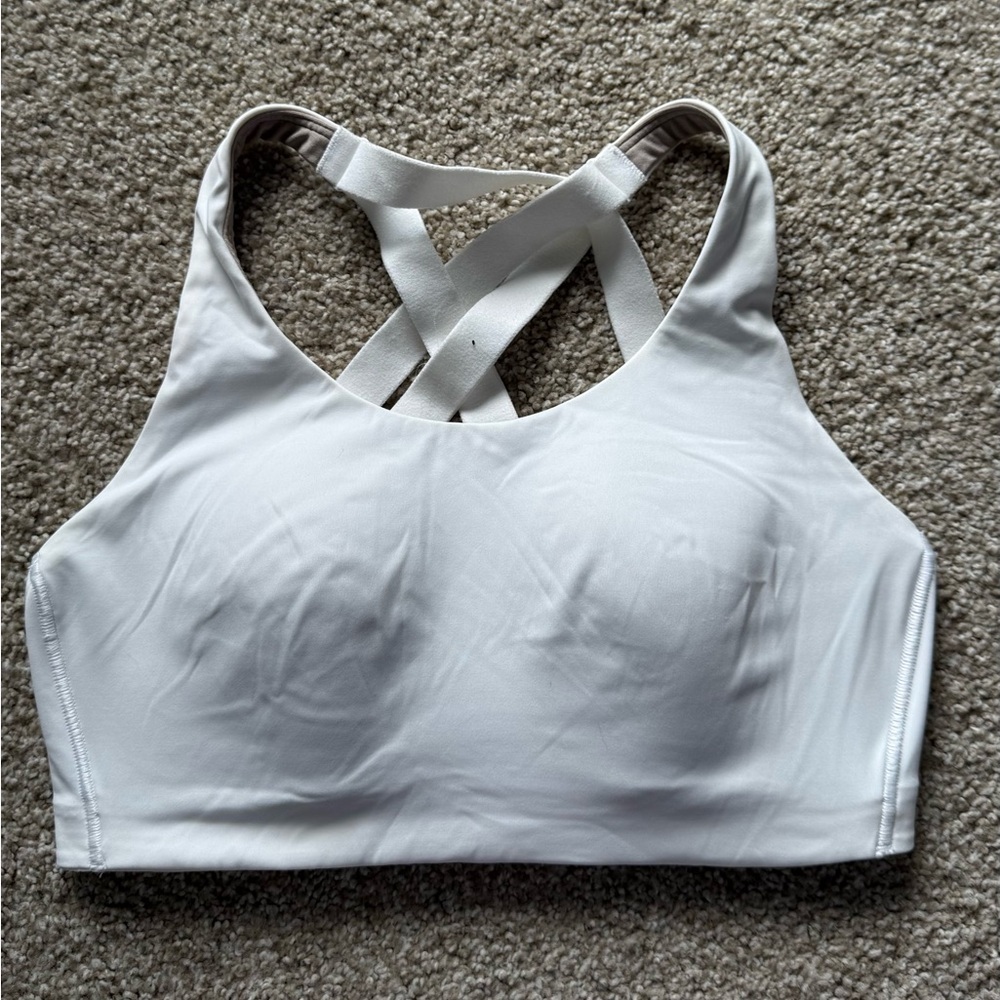 Lululemon energy bra high support in white